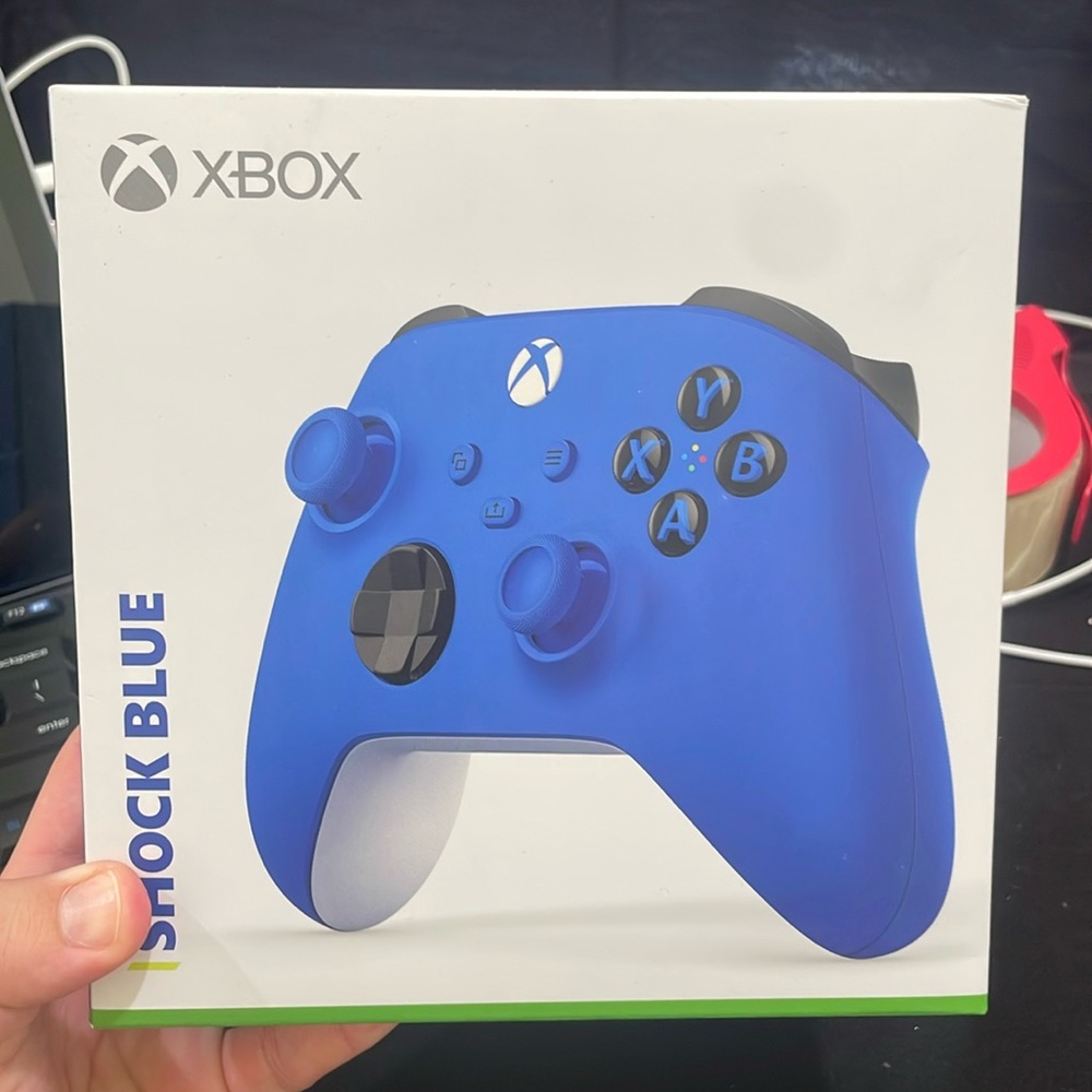 Microsoft Wireless Controller for Xbox Series X/S - Shock Blue MN:1914